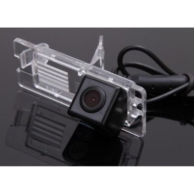 Камера заднего вида iDial CCD-9207 RENAULT DUSTER, FLUENCE, MEGANE